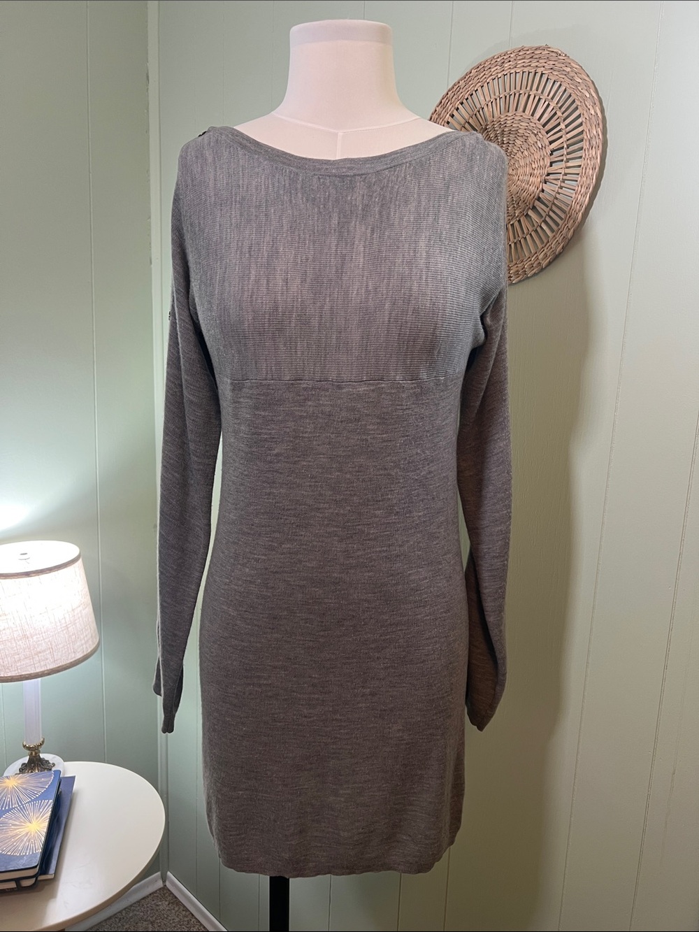 Liz Claiborne 100% Merino Gray Long-Sleeve Knit Tunic